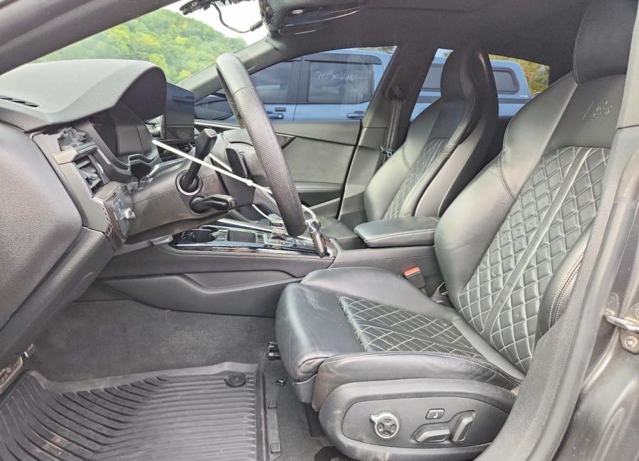 Salvage 2022 Audi S5 Premium Plus in Gray