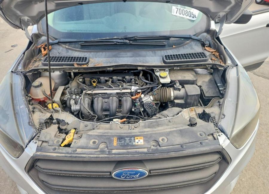 Salvage 2019 Ford Escape  in Gray