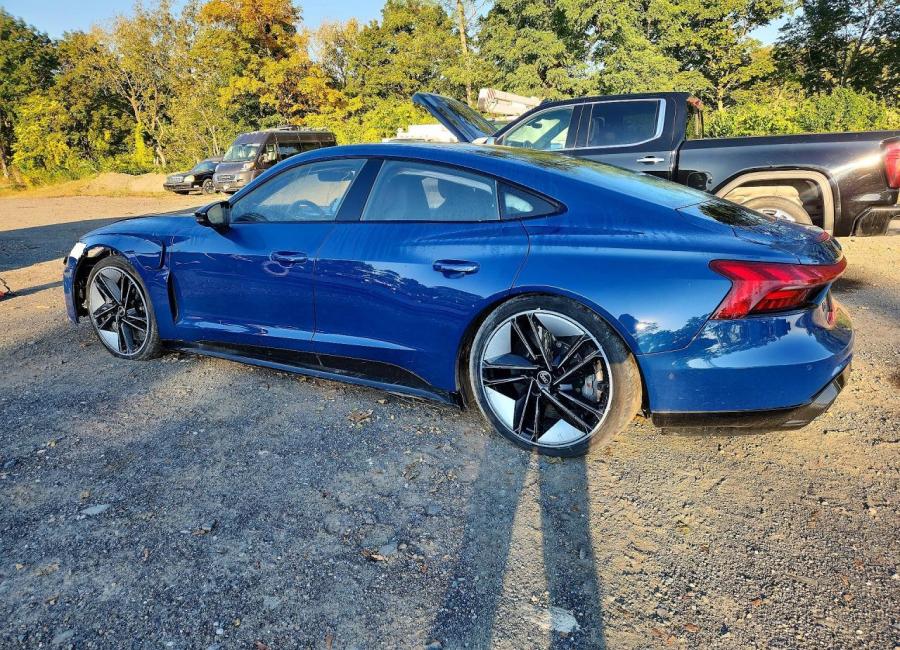Salvage 2024 Audi Rs E-tron Gt in Blue