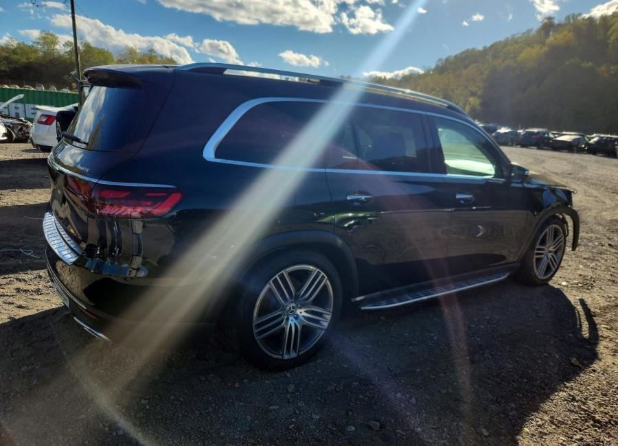 Salvage 2024 Mercedes-benz Gls 450 4matic in Black