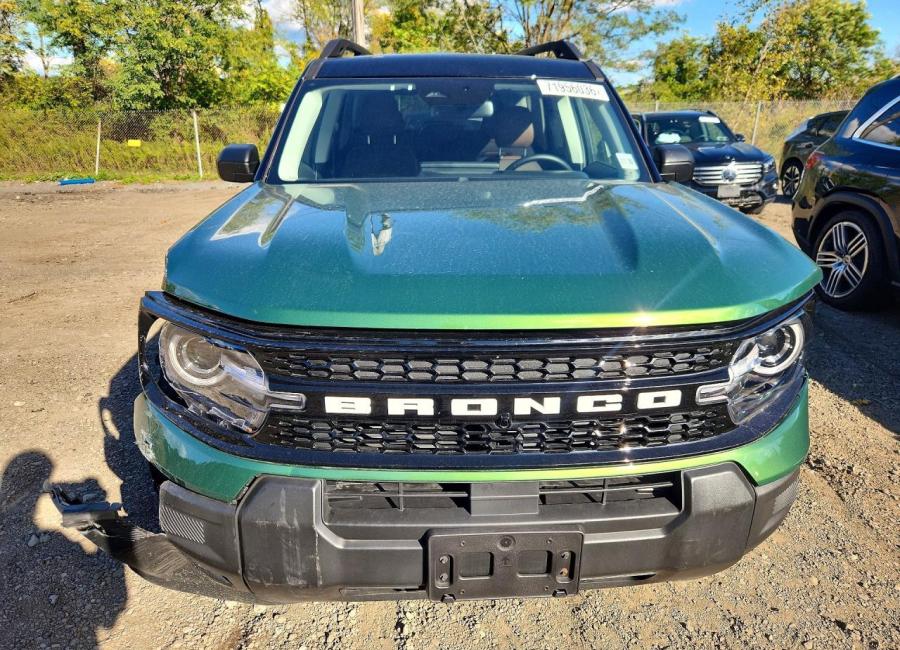 Salvage 2025 Ford Bronco Sport Outer Banks in Green