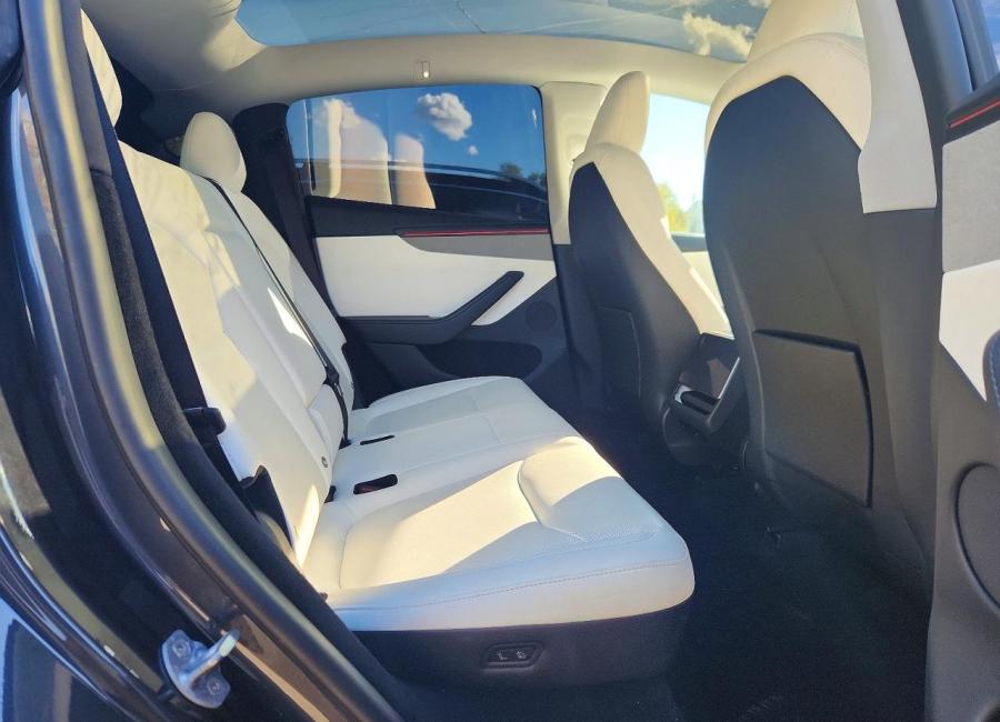 Salvage 2026 Tesla Model Y  in Gray