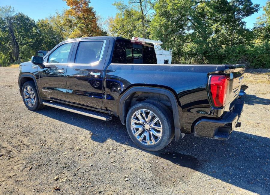 Salvage 2023 Gmc Sierra Denali in Black