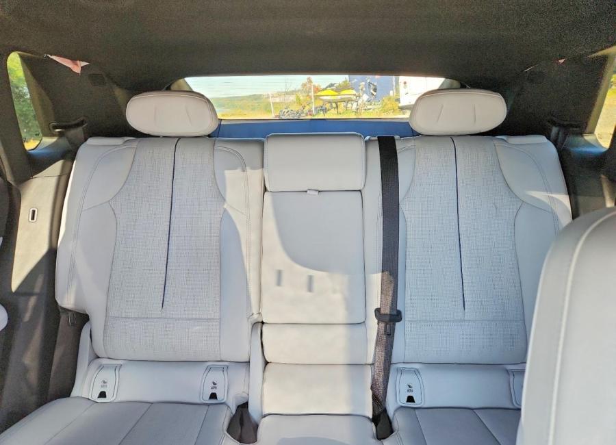 Salvage 2024 Cadillac Lyriq Luxury in Blue