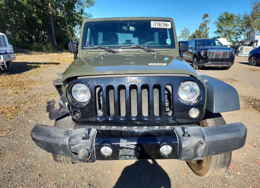 Salvage 2016 Jeep Wrangler Unlimited Sport in Green