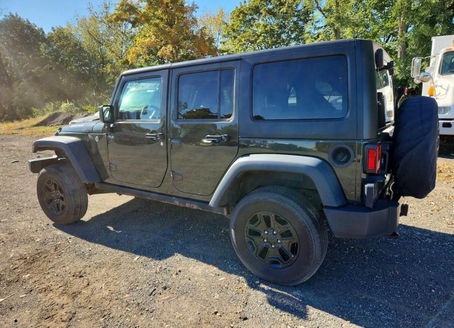 Salvage 2016 Jeep Wrangler Unlimited Sport in Green