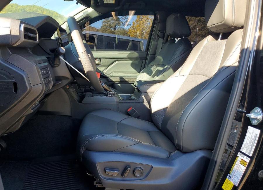 Salvage 2025 Toyota Tacoma Limited in Black