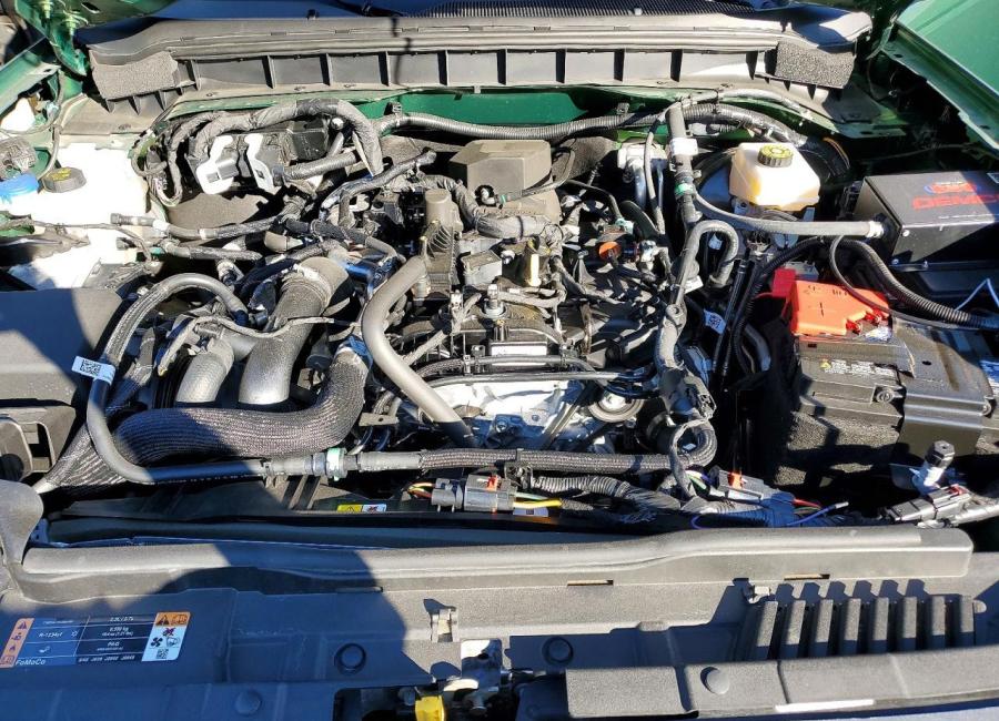 Salvage 2024 Ford Bronco  in Green