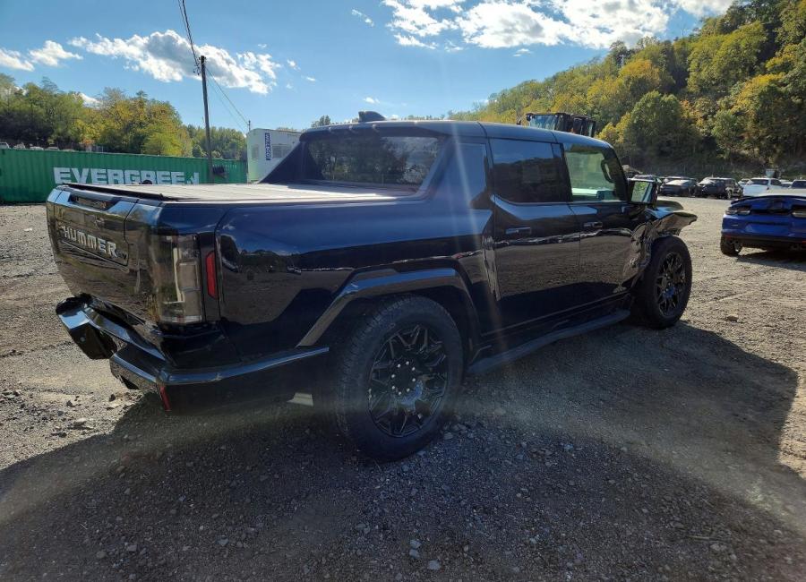 Salvage 2026 Gmc Hummer  in Black
