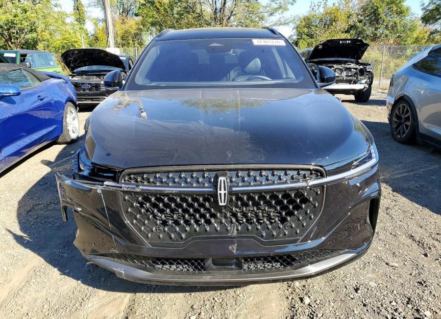 Salvage 2025 Lincoln Nautilus  in Black
