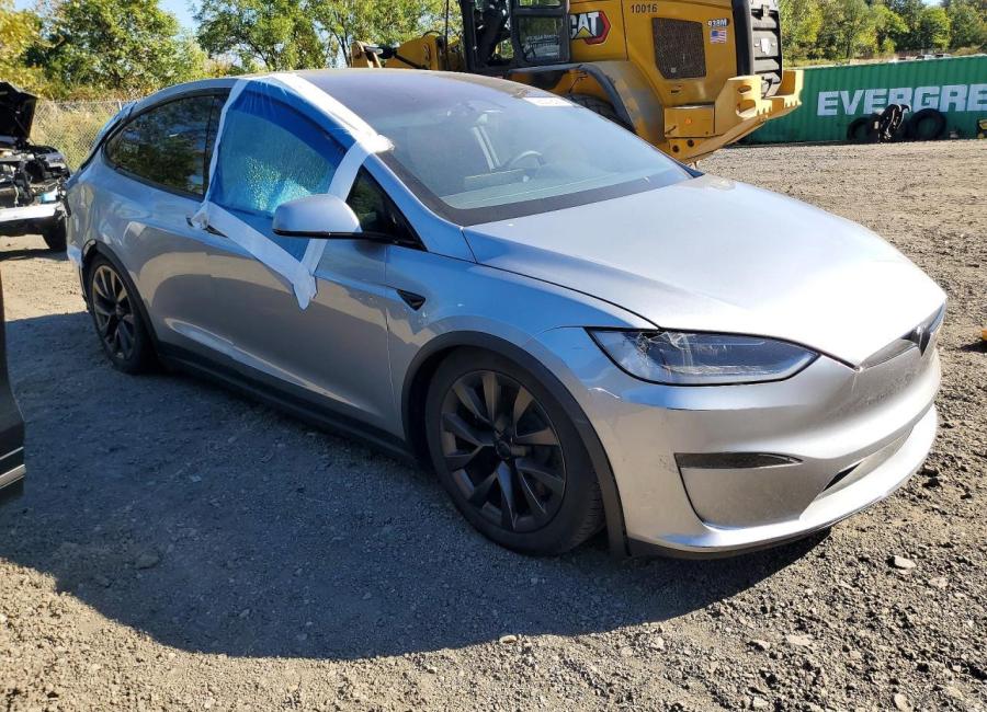 Salvage 2025 Tesla Model X  in Silver