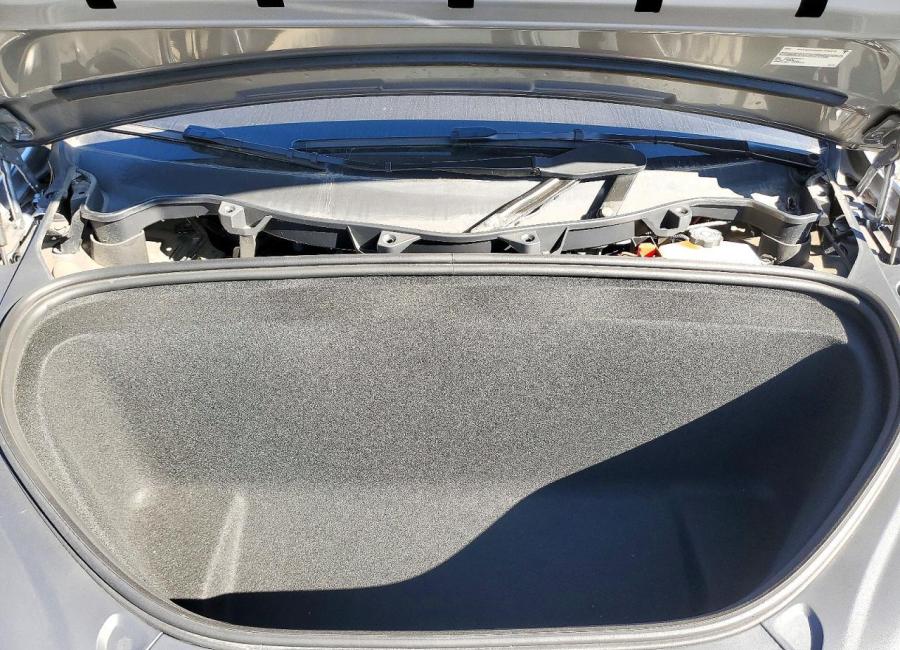 Salvage 2025 Tesla Model X  in Silver