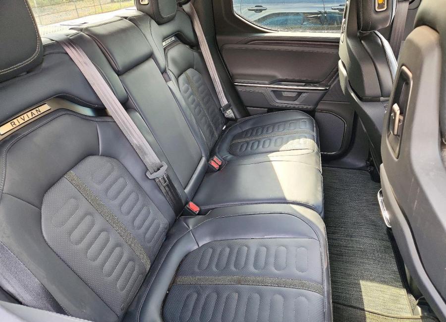 Salvage 2025 Rivian R1t Adventure in Blue