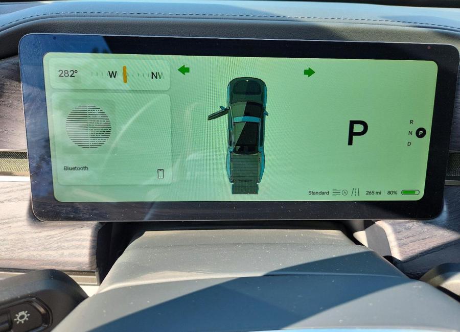 Salvage 2025 Rivian R1t Adventure in Blue