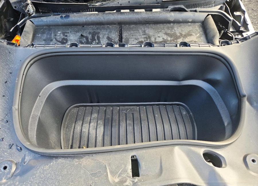 Salvage 2026 Tesla Model Y  in Gray