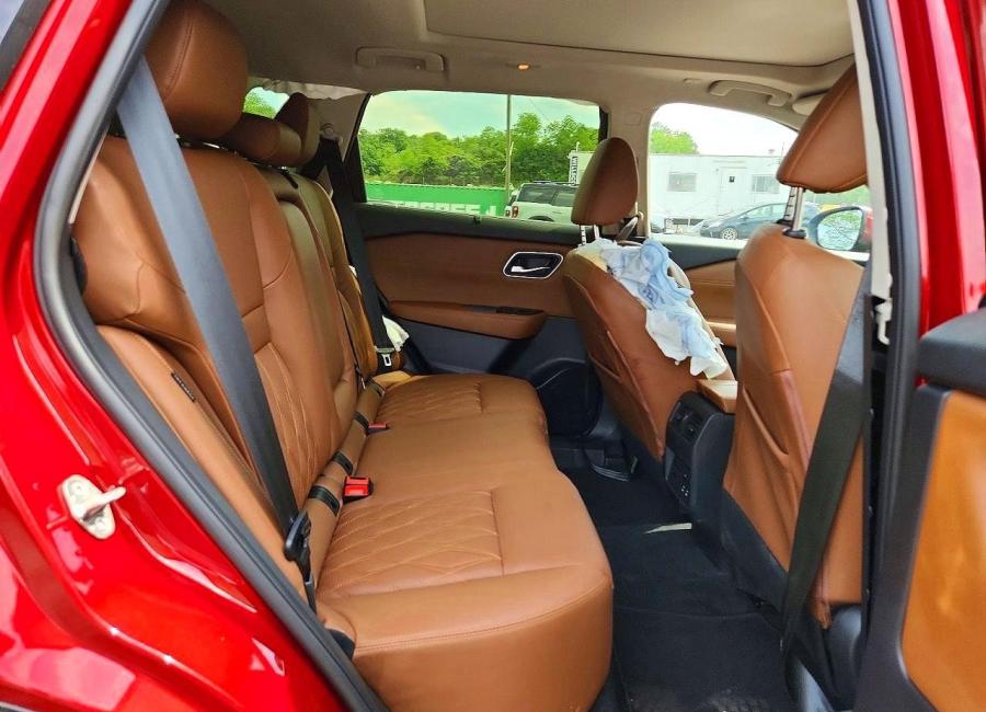 Salvage 2025 Nissan Rogue Platinum in Burgundy