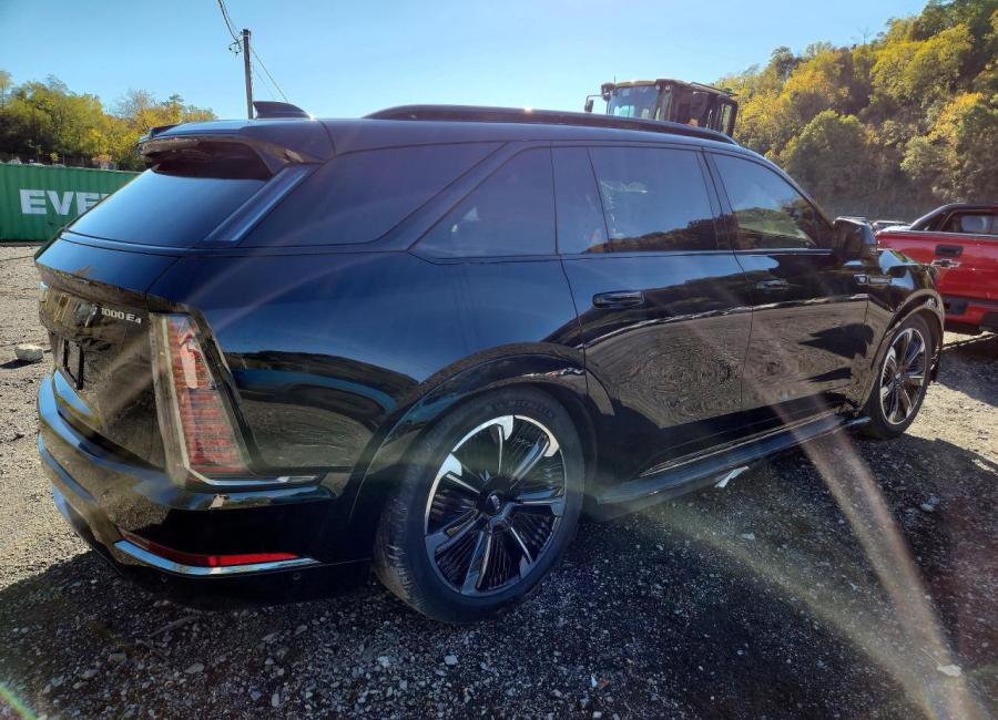 Salvage 2025 Cadillac Escalade Iq Sport-2 in Black