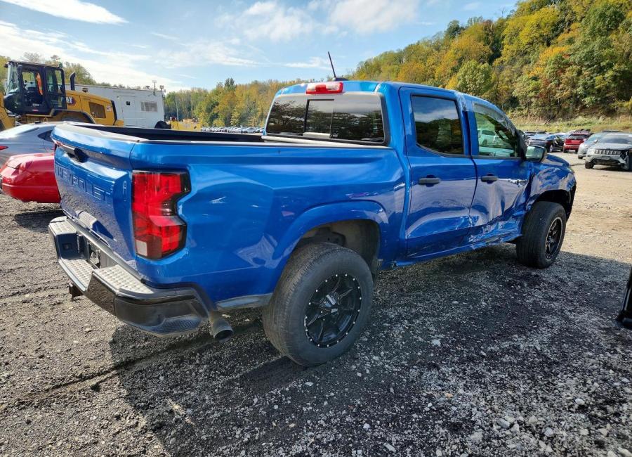 Salvage 2024 Chevrolet Colorado  in Blue