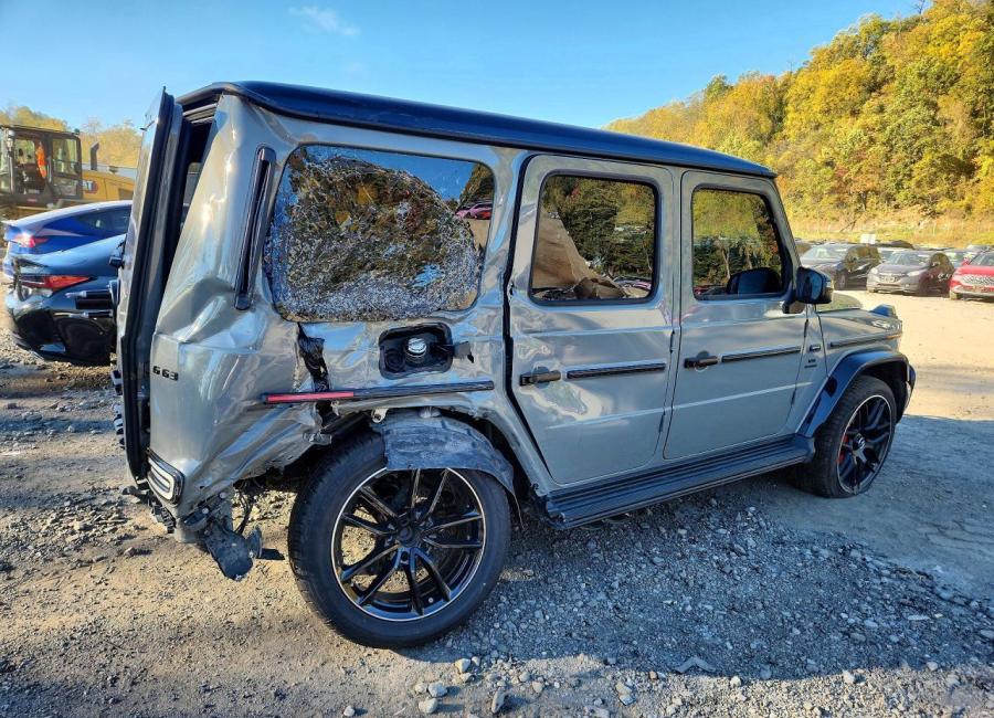 Salvage 2025 Mercedes-benz G 63 Amg in Gray