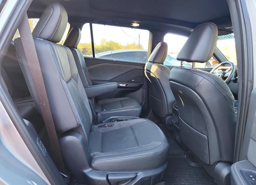 Salvage 2026 Lexus Tx 550h Luxury in Silver