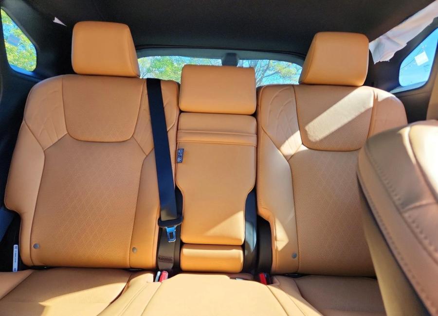 Salvage 2026 Lexus Rx 350h  in Green