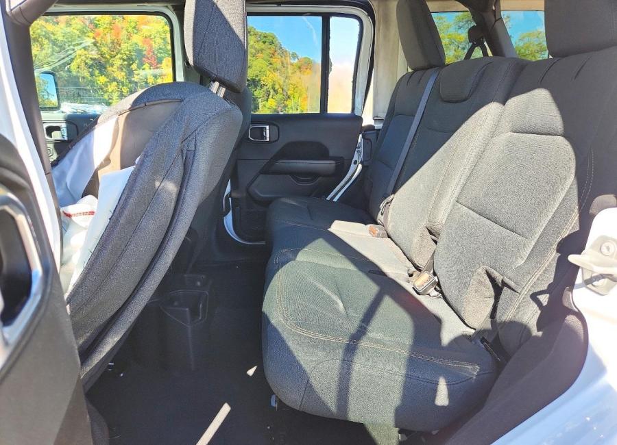 Salvage 2025 Jeep Wrangler Sahara in White