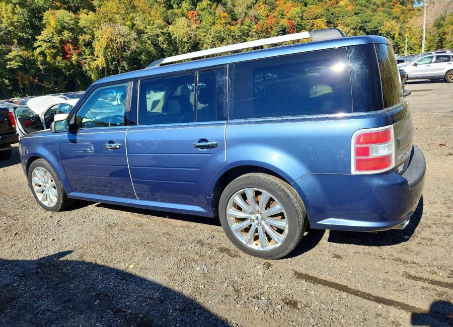 Salvage 2018 Ford Flex  in Blue