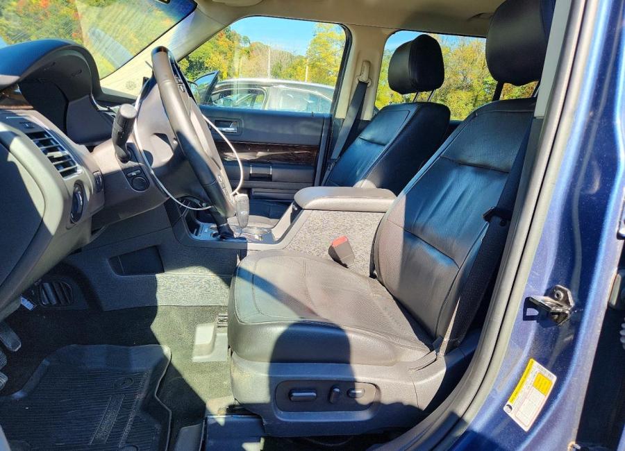 Salvage 2018 Ford Flex  in Blue