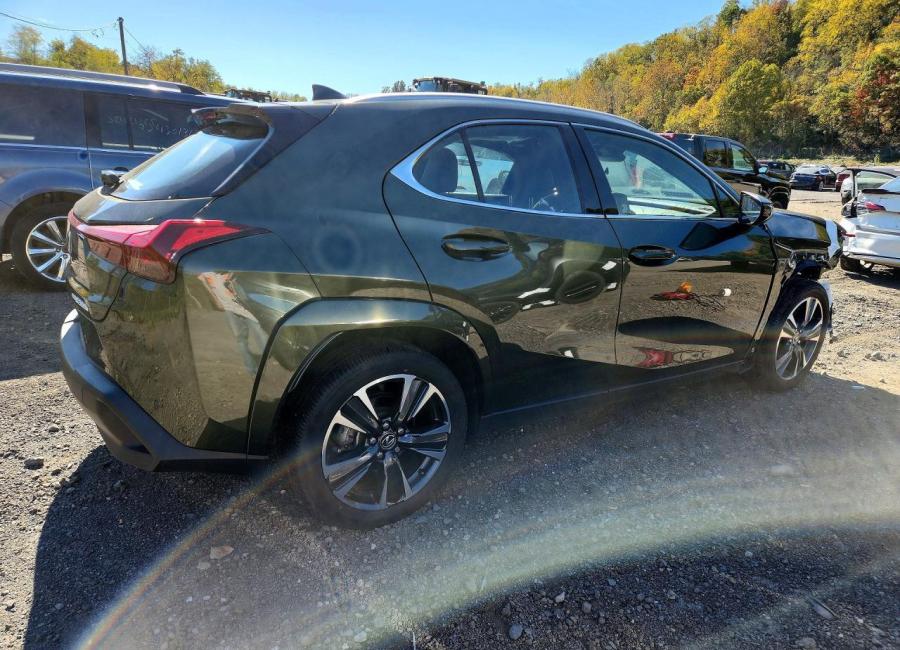 Salvage 2025 Lexus Ux 300h  in Green