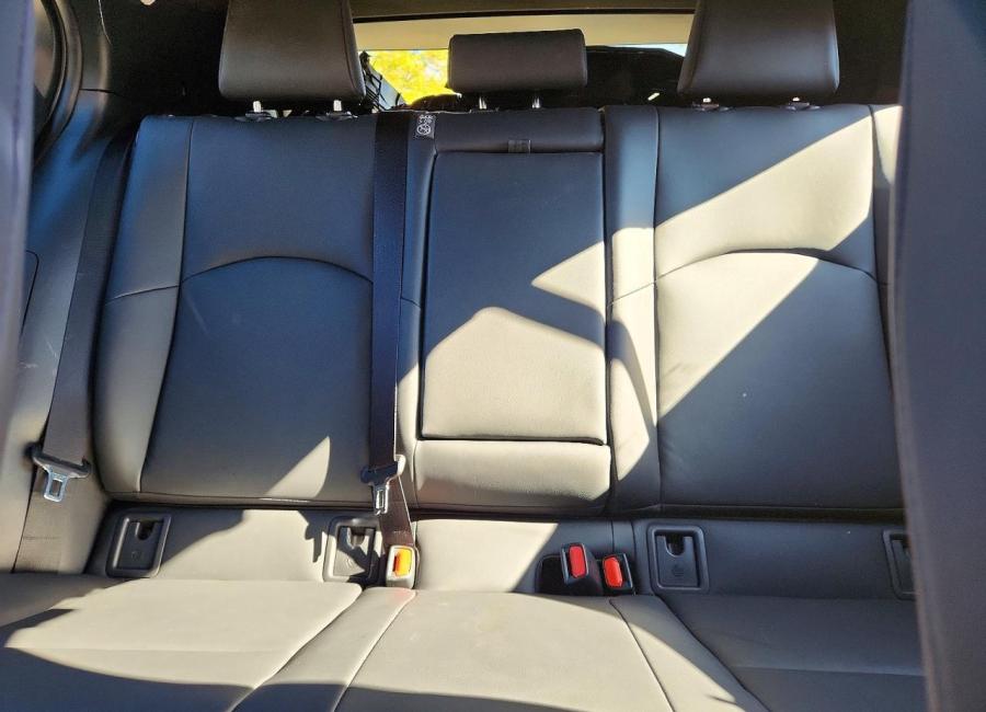 Salvage 2025 Lexus Ux 300h  in Green