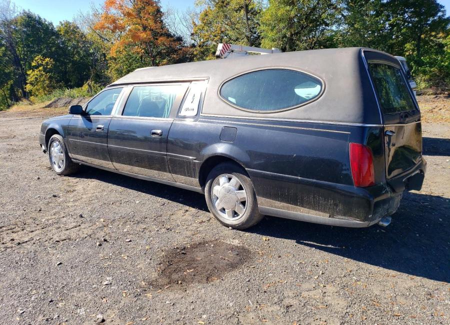 Salvage 2003 Cadillac Commercial Hearse in Black