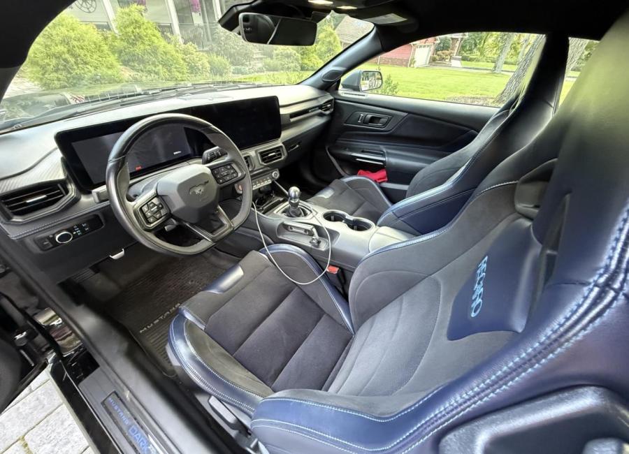 Salvage 2024 Ford Mustang Dark Horse in Black