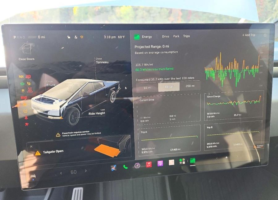 Salvage 2024 Tesla Cybertruck  in Silver