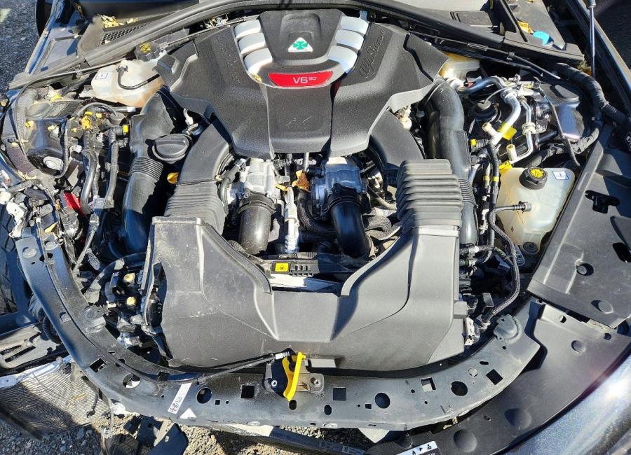 Salvage 2023 Alfa Romeo Giulia Quadrifoglio in Black