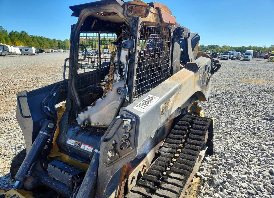 Salvage 2025 John Deere Skid Steer 333p in Yellow
