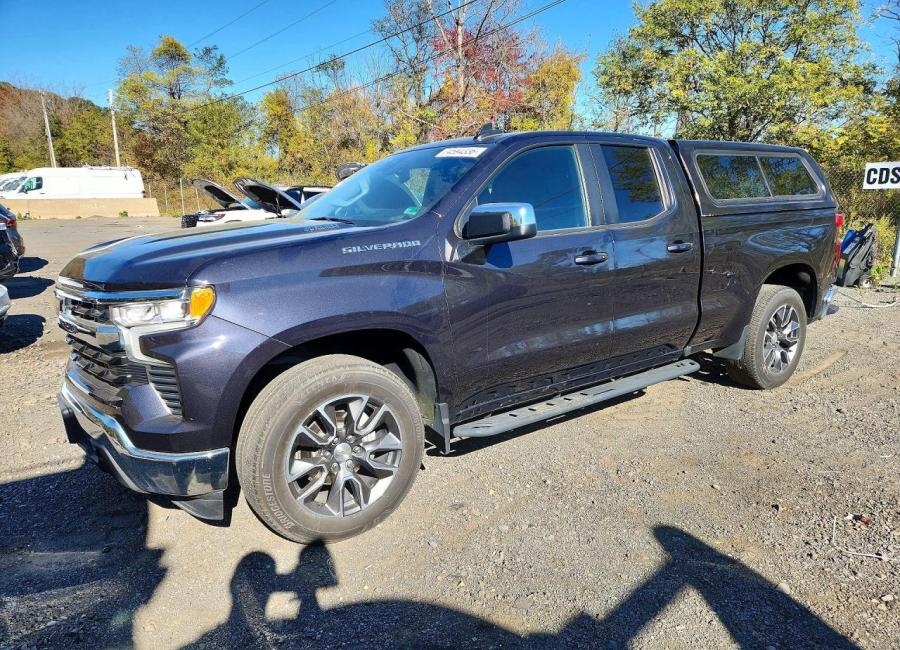 Salvage 2024 Chevrolet Silverado  in Gray
