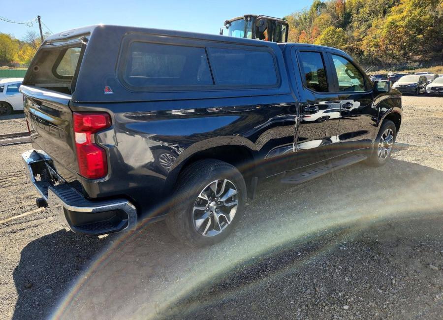 Salvage 2024 Chevrolet Silverado  in Gray