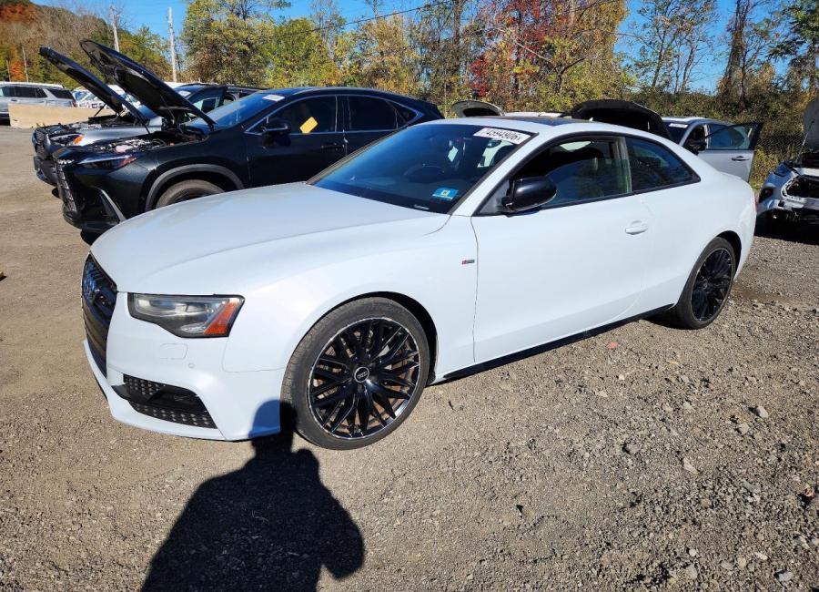 Salvage 2016 Audi A5  in White