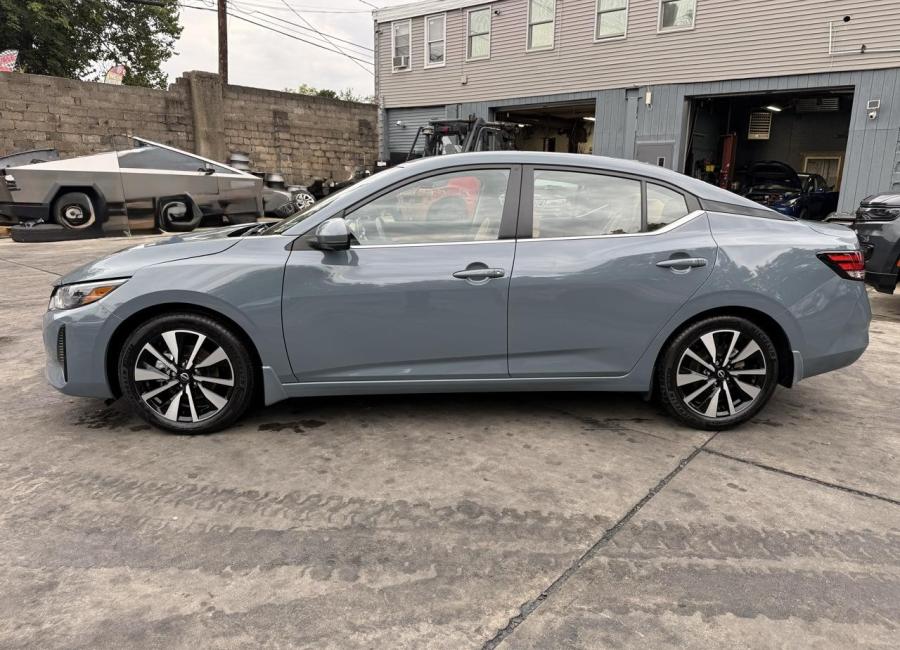 Salvage 2025 Nissan Sentra Sv in Gray
