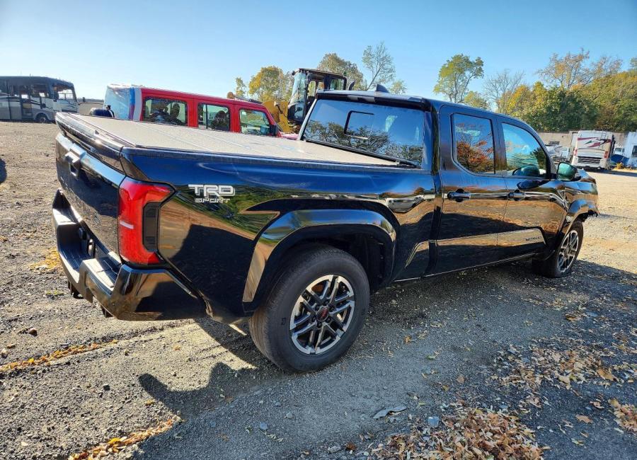Salvage 2025 Toyota Tacoma Trd Sport in Black