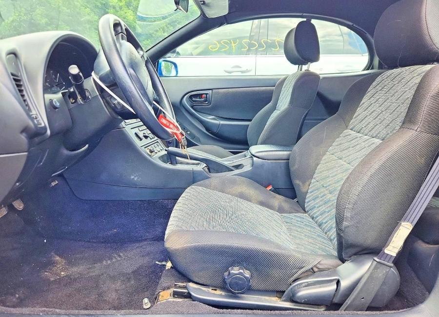 Salvage 1996 Toyota Celica Gt in Blue