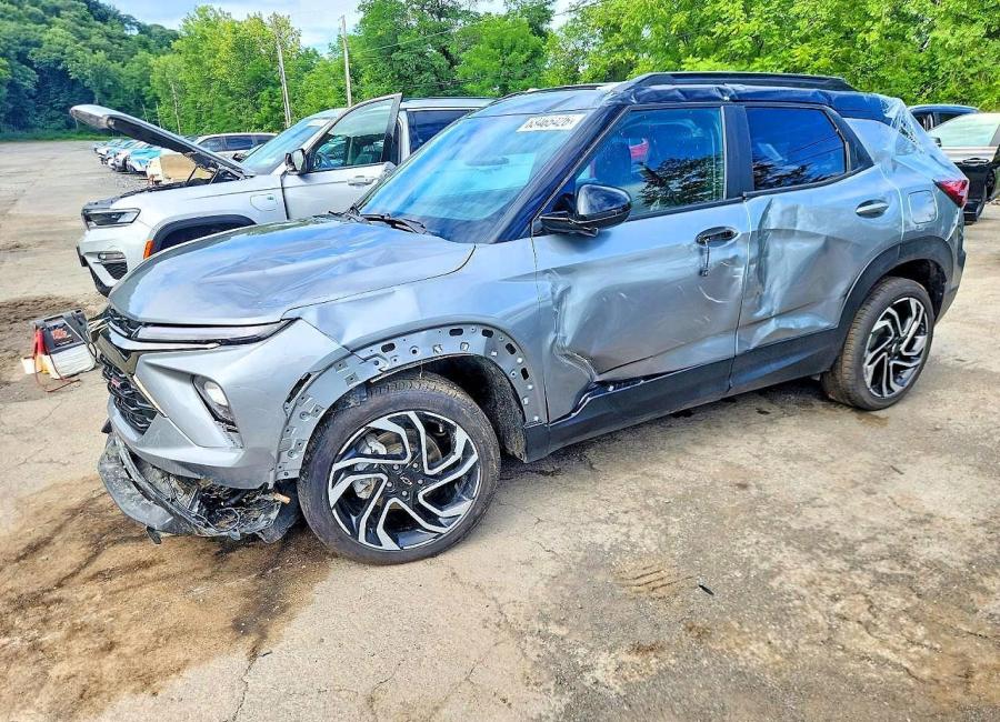 Salvage 2026 Chevrolet Trailblazer Rs in Silver