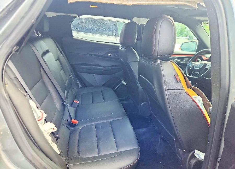 Salvage 2026 Chevrolet Trailblazer Rs in Silver