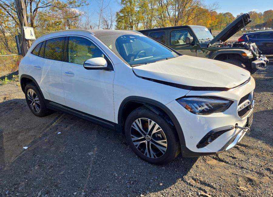 Salvage 2026 Mercedes Benz Gla 250 4matic in White