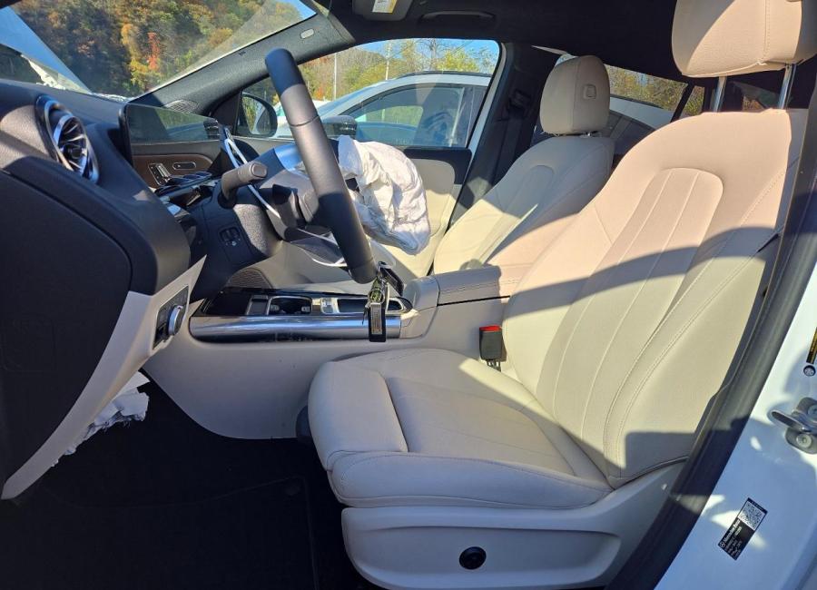 Salvage 2026 Mercedes Benz Gla 250 4matic in White