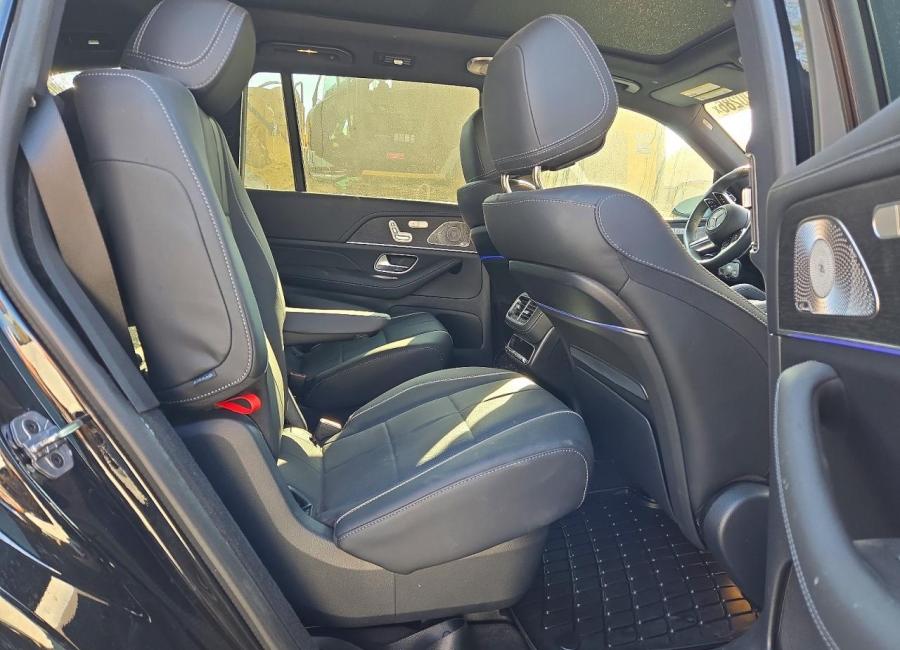 Salvage 2026 Mercedes Benz Gls 450 4matic in Black
