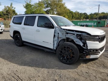 2024 jeep wagoneer-l  in White - Front Three-Quarter View - BidGoDrive Inventory