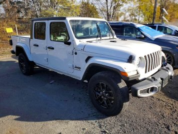 2022 jeep gladiator  in White - Front Three-Quarter View - BidGoDrive Inventory