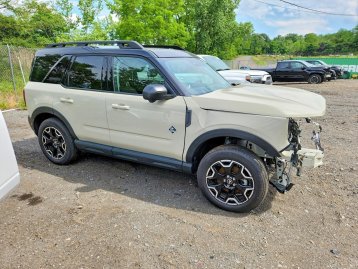 Salvage 2025 Ford Bronco Sport OUTER BANKS