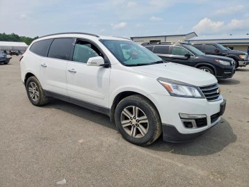 Salvage 2017 Chevrolet Traverse LT